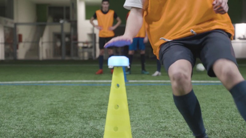 Equipo utilizando accesorios de Lummic para entrenar usando el modo 'Volver a la base' 